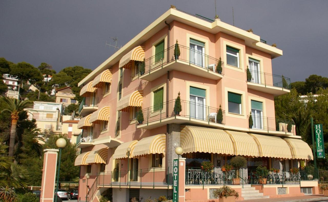 Hotel Garden Marina dʼMarina dʼAndora 외부 사진