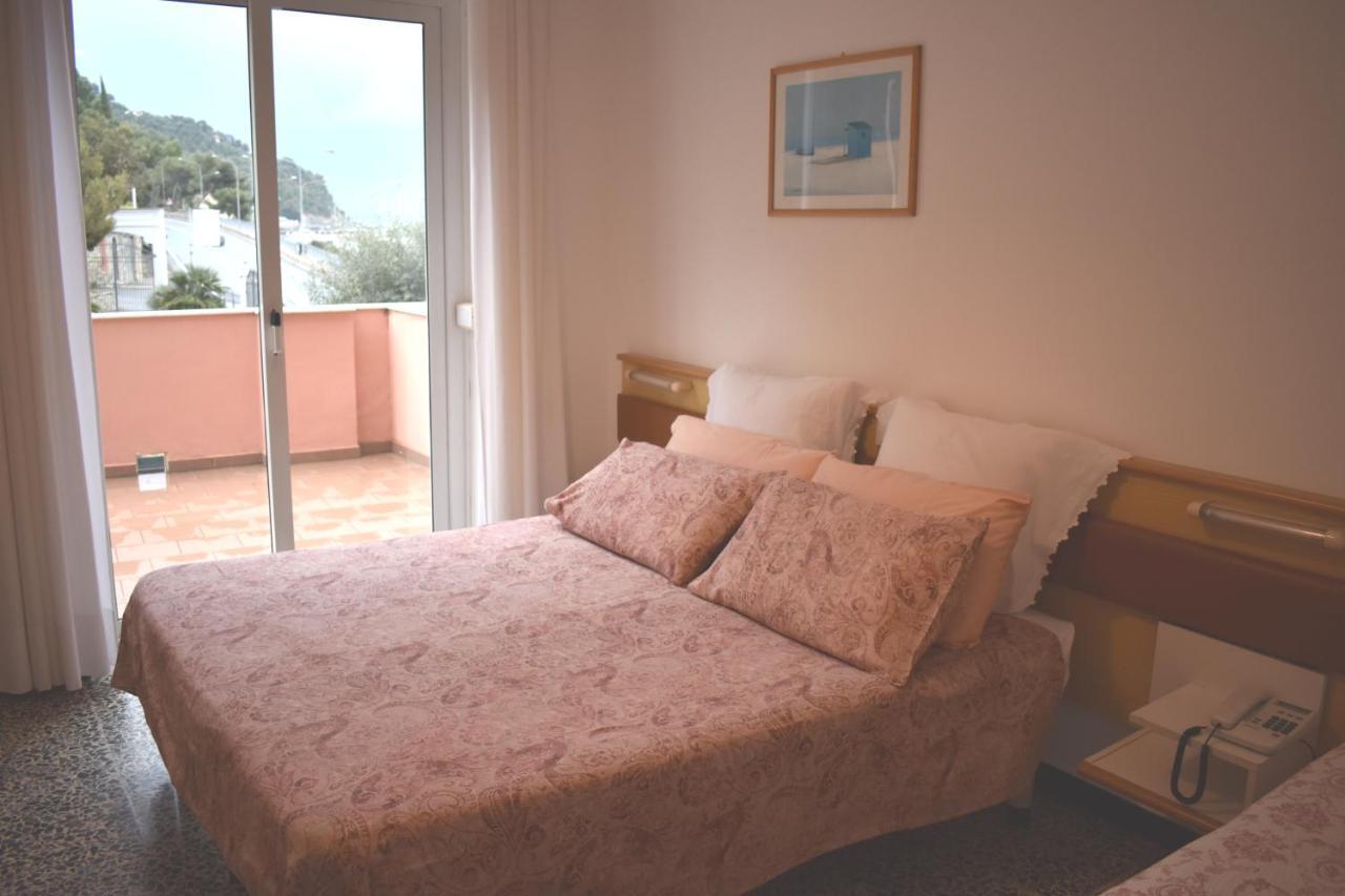 Hotel Garden Marina dʼMarina dʼAndora 외부 사진